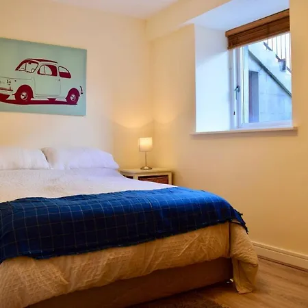 Spacious And Bright 2 Bedroom In 2 Дублин